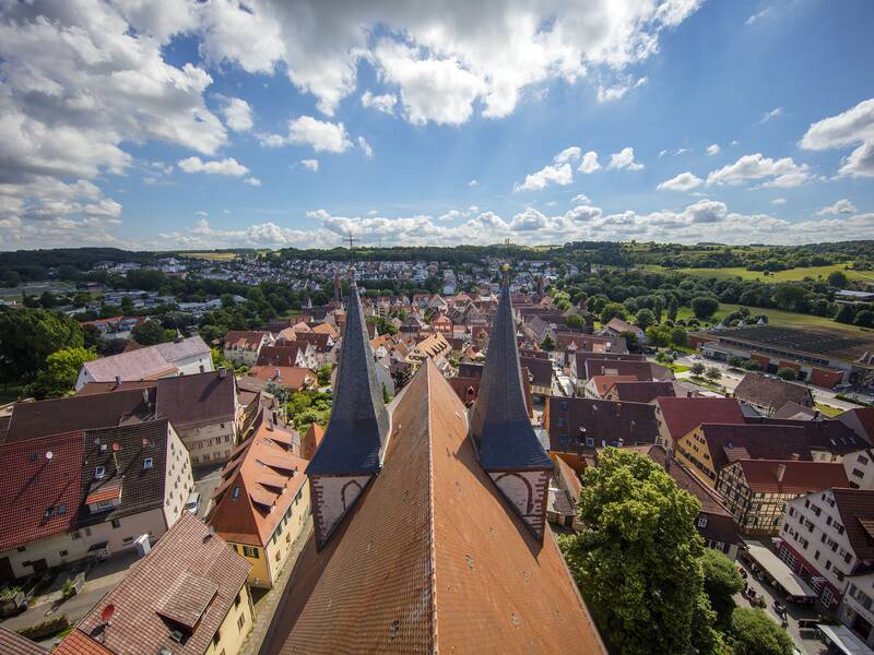 Blick von der Peter und Paul Kirche auf Weil der Stadt runter.