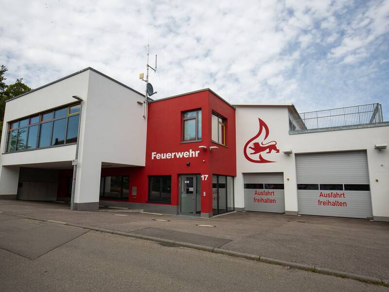 Ein Feuerwehrhaus.