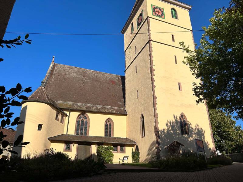 Eine Kirche.