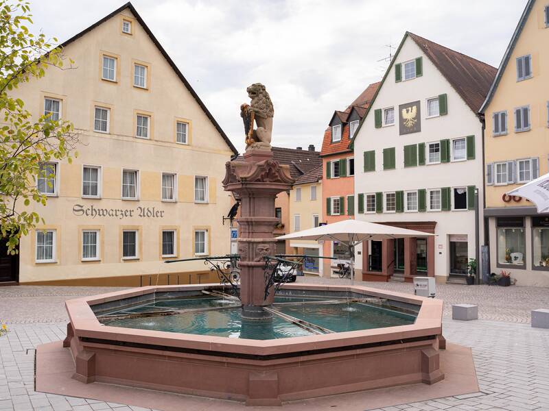 Ein Brunnen.